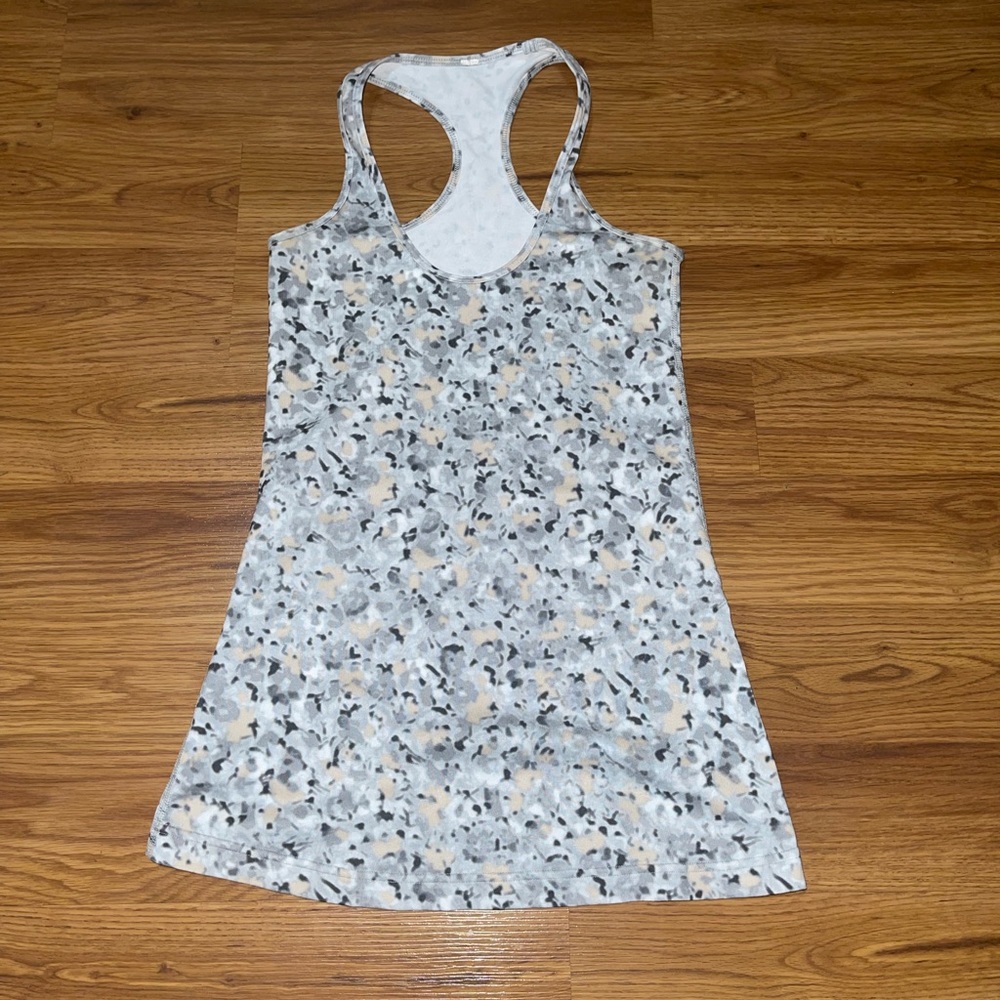 ✨LULULEMON✨ Racerback Active Tank